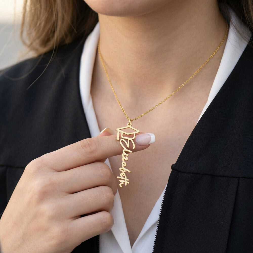 Personalized Graduation Cap Name Necklace – Custom Dream Big Graduate Jewelry Gift for Her